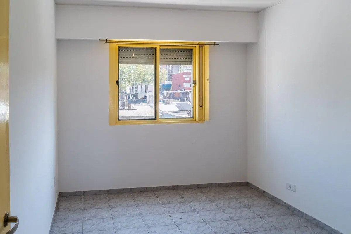DEPARTAMENTO EN VENTA 2 DORMITORIOS LOURDES 4