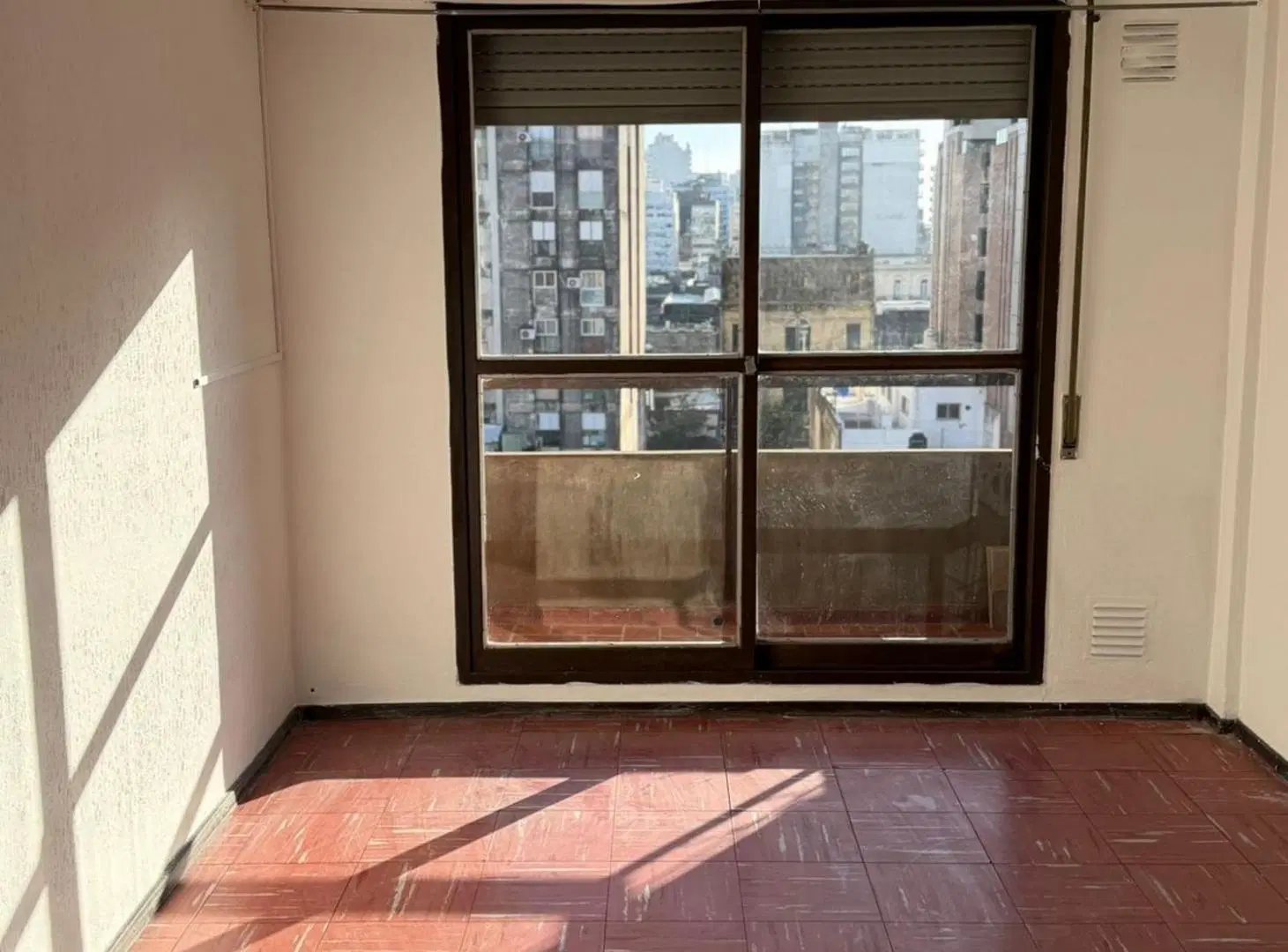 DEPARTAMENTO EN VENTA 2 DORMITORIOS CENTRO 4