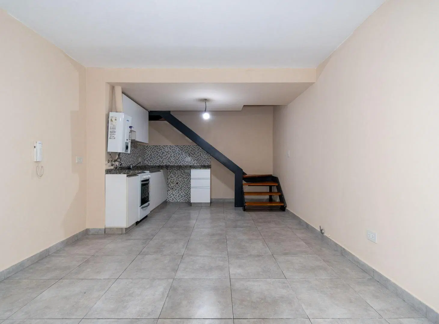 DEPARTAMENTO DUPLEX EN VENTA UN DORMITORIO 3