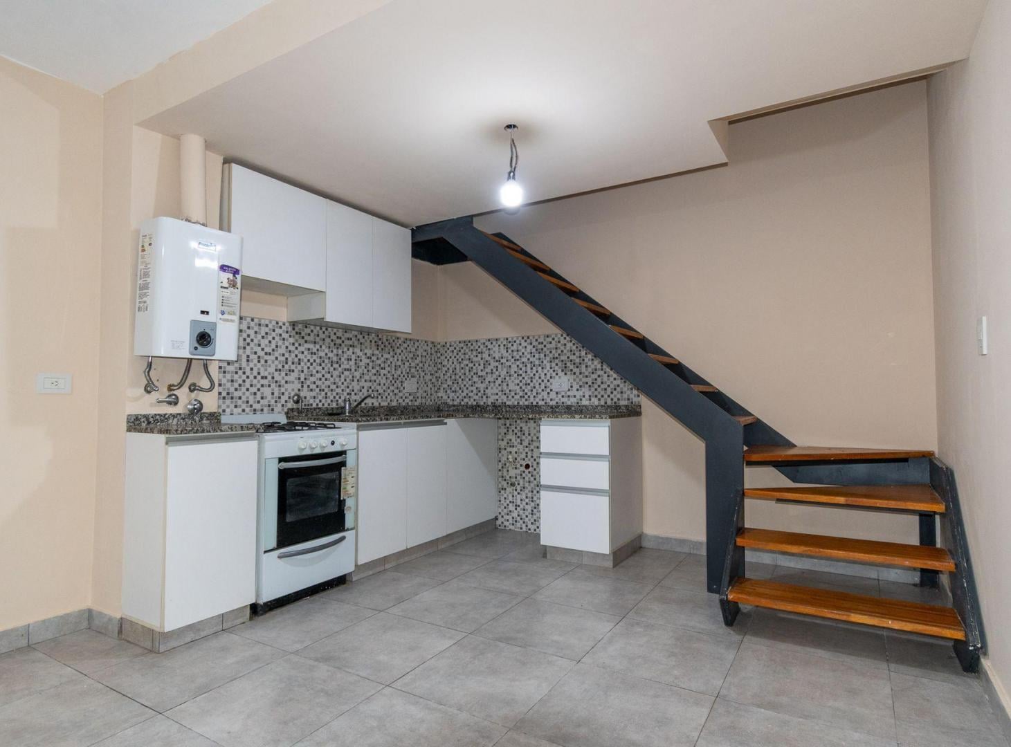 DEPARTAMENTO DUPLEX EN VENTA UN DORMITORIO
