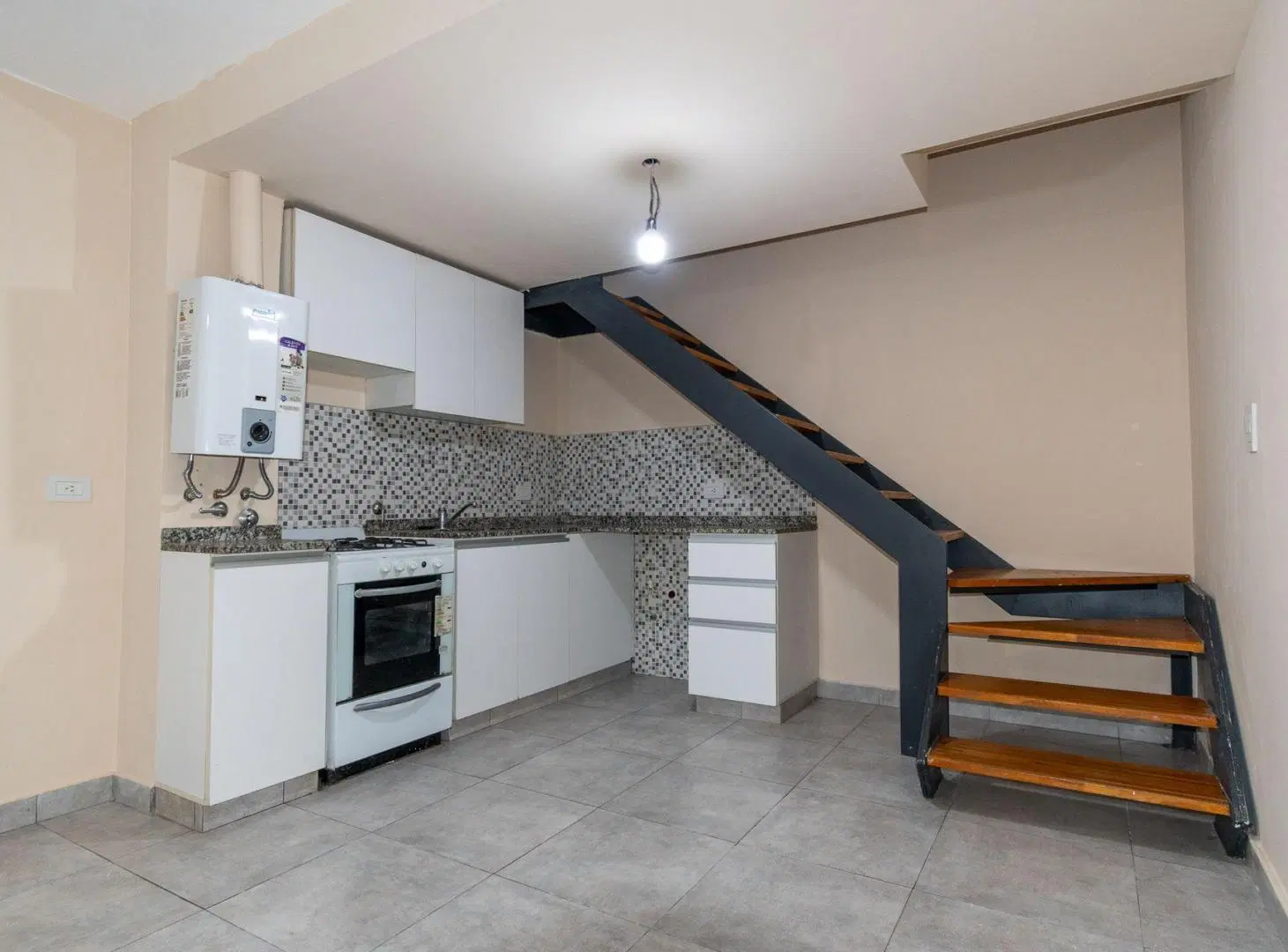 DEPARTAMENTO DUPLEX EN VENTA UN DORMITORIO 2