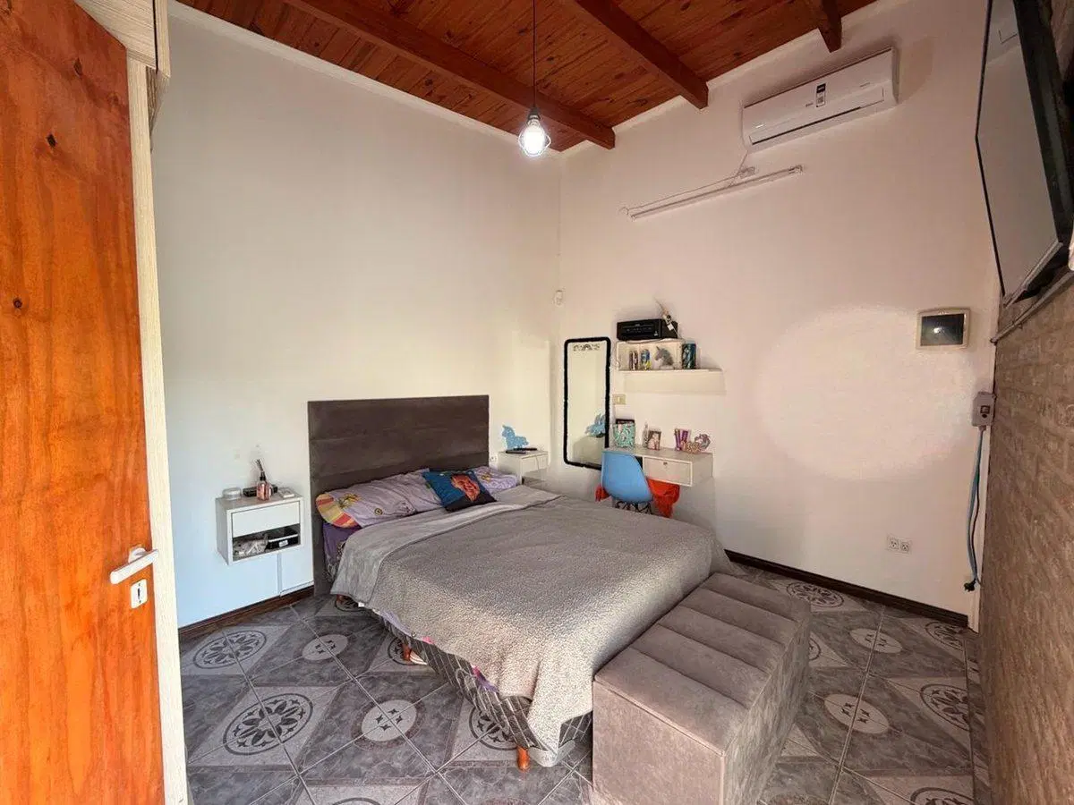 CASA VENTA 2 DORMITORIOS PILETA PUEBLO ESTHER 3