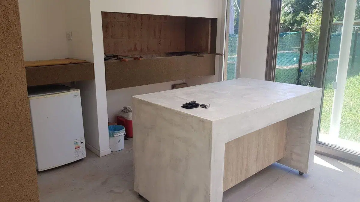 CASA EN VENTA 1 DORMITORIO FISHERTON 8