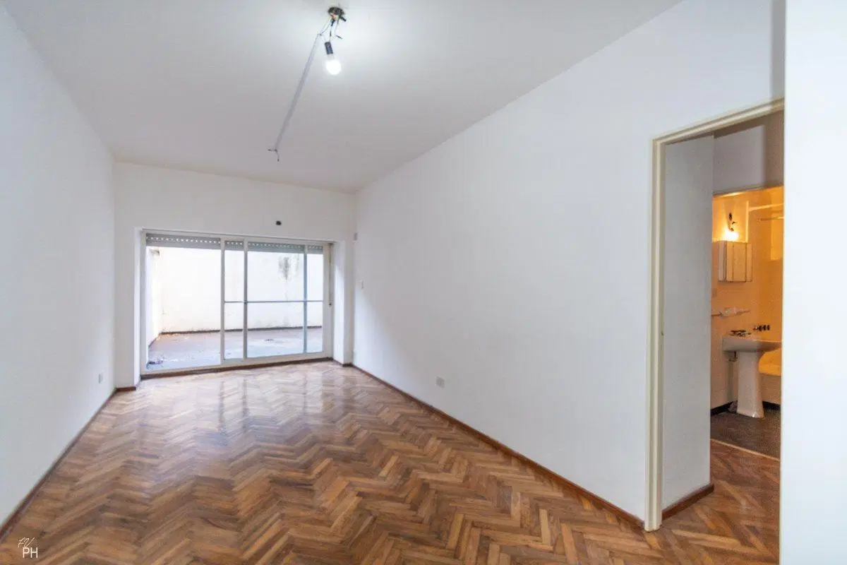 VENTA DEPARTAMENTO DOS DORMITORIOS CON PATIO 4