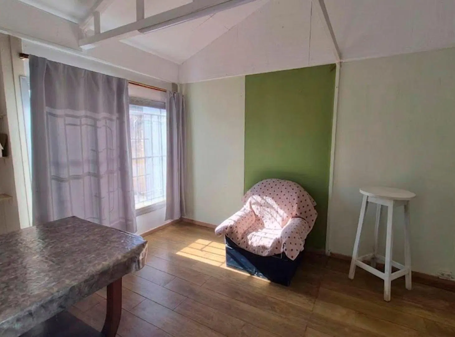 CASA EN VENTA 3 DORM. CON JARDÍN BARRIO LA FLORIDA 2