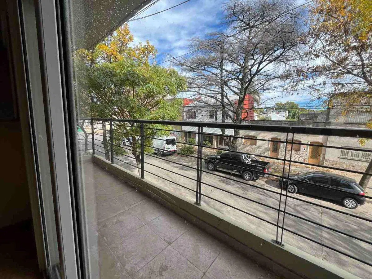 MONOAMBIENTE A ESTRENAR EN VENTA ZONA UCA 3