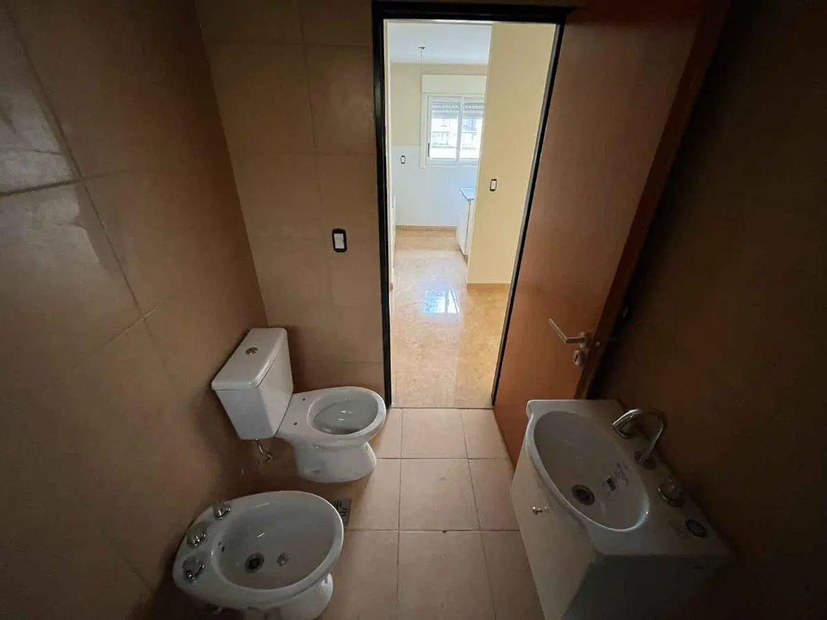 MONOAMBIENTE A ESTRENAR EN VENTA ZONA UCA 2