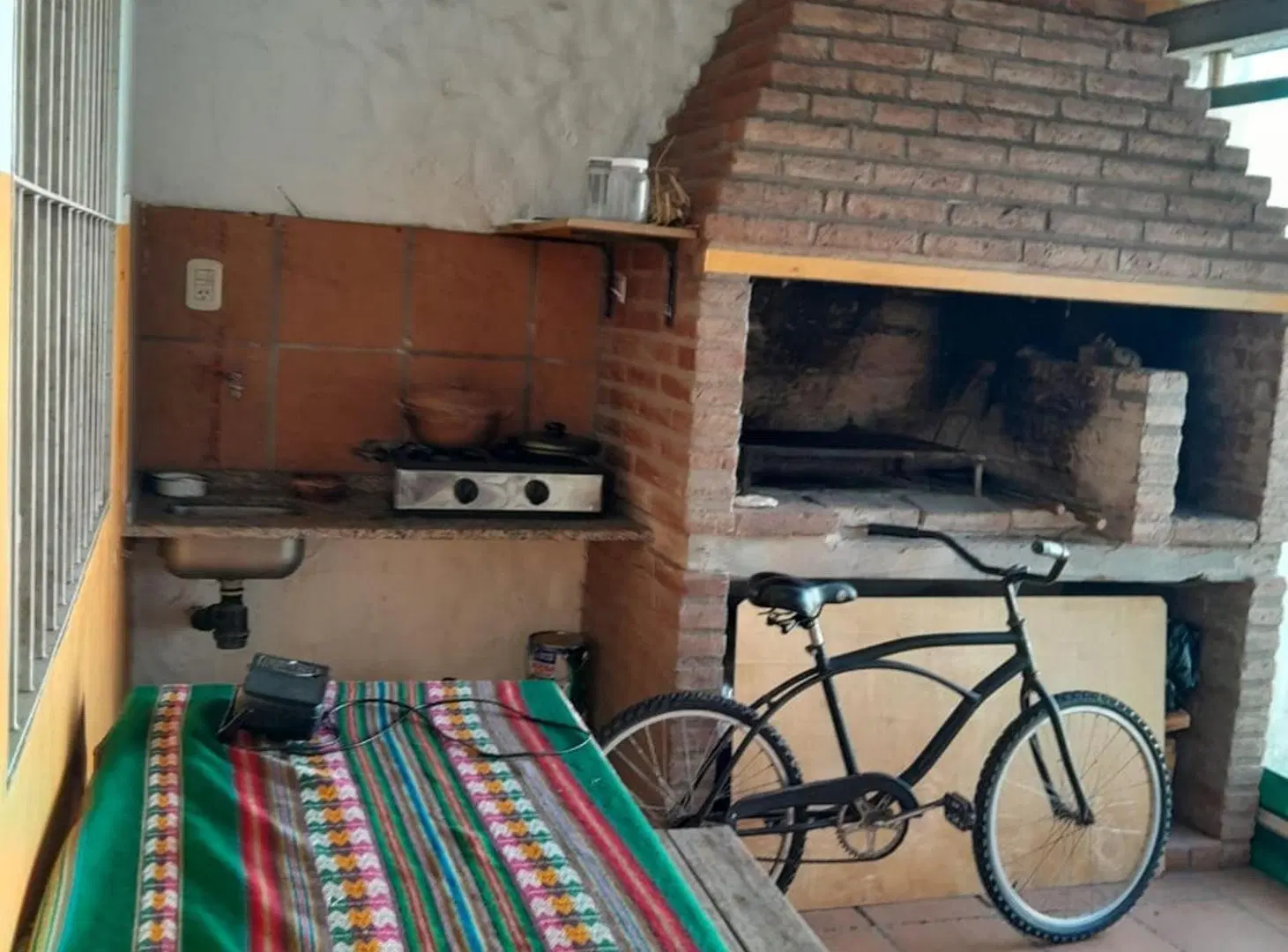 VENTA CASA EN ARROYITO CON JARDIN 5