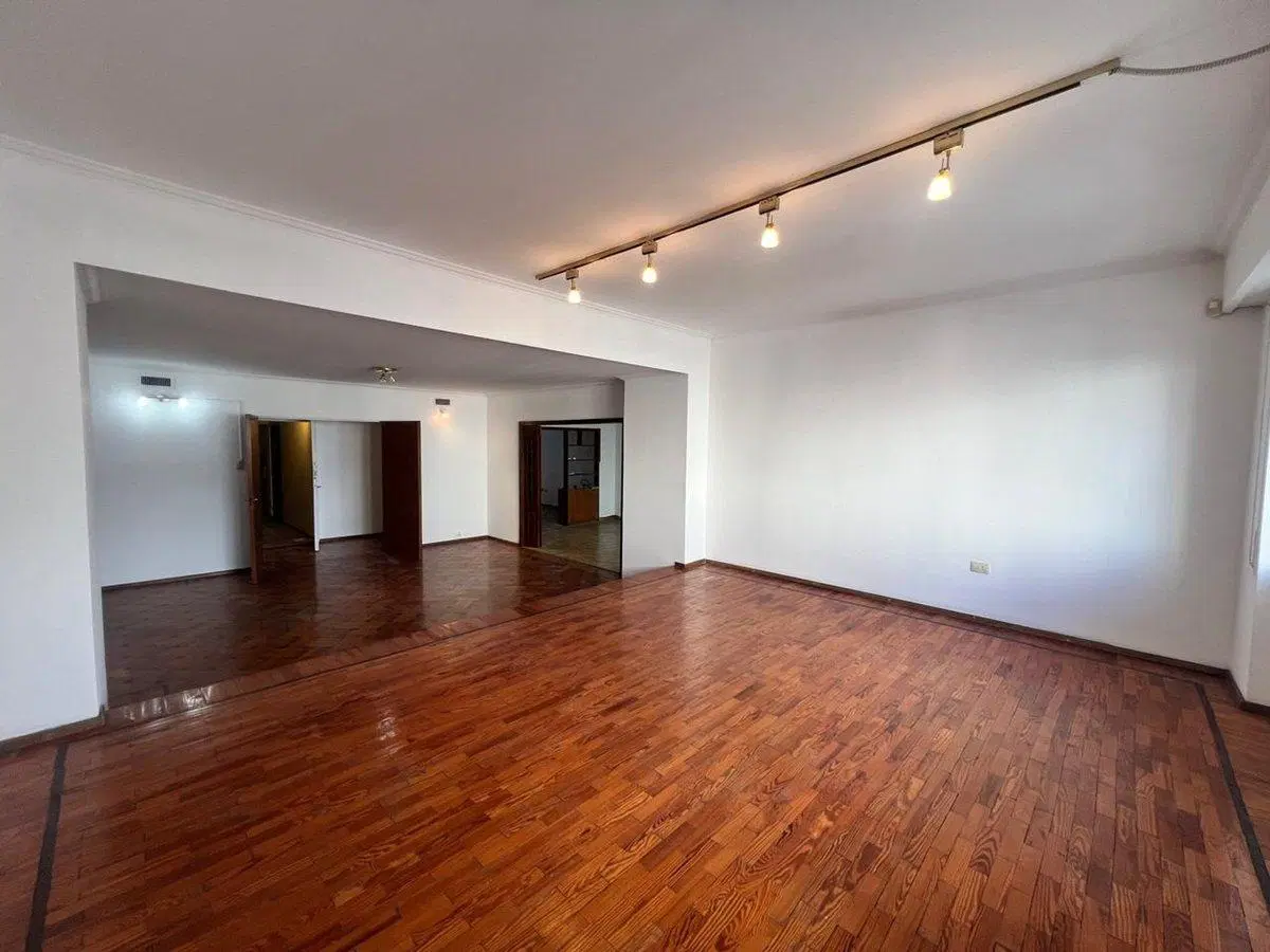 VENTA DEPARTAMENTO 4 DORMITORIOS ZONA RIO 4