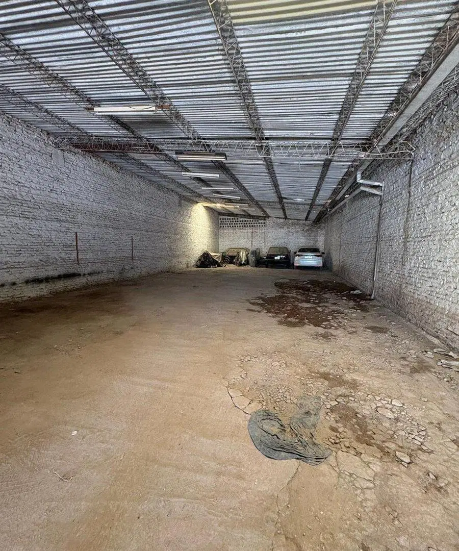 VENTA DE LOTE/GALPON 27 DE FEBRERO 2800 2