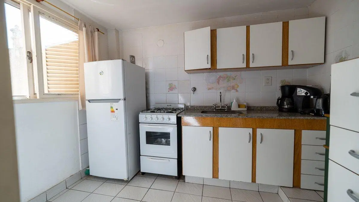 VENTA - DPTO 2 DORM AL FRENTE SOBRE SAN MARTIN 2
