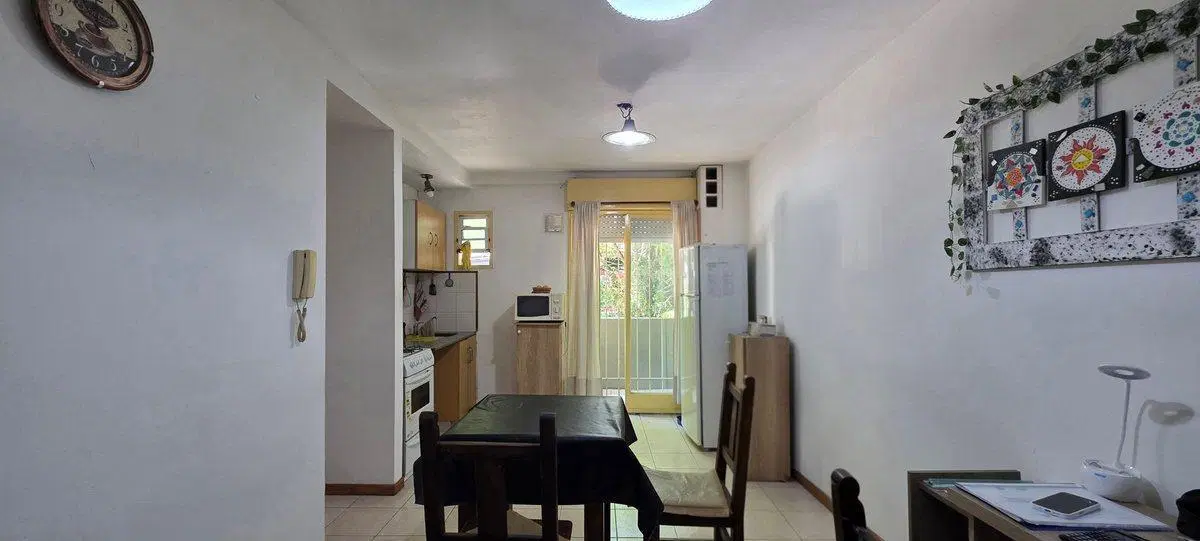VENTA DEPARTAMENTO 1 DORMITORIO. BALCÒN. FRENTE 2