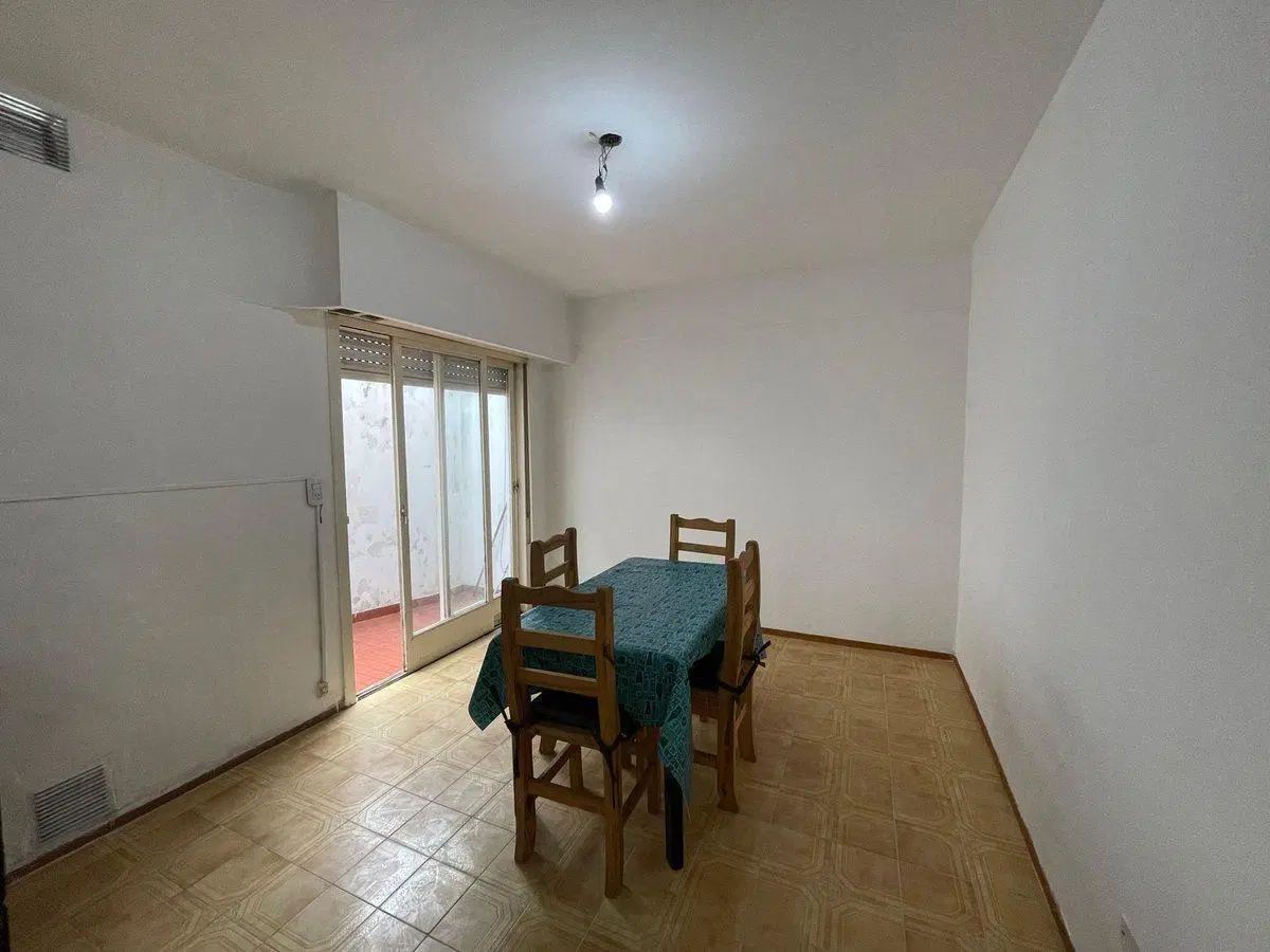 DEPTO VENTA 1 DORMITORIO EN ARROYITO 5