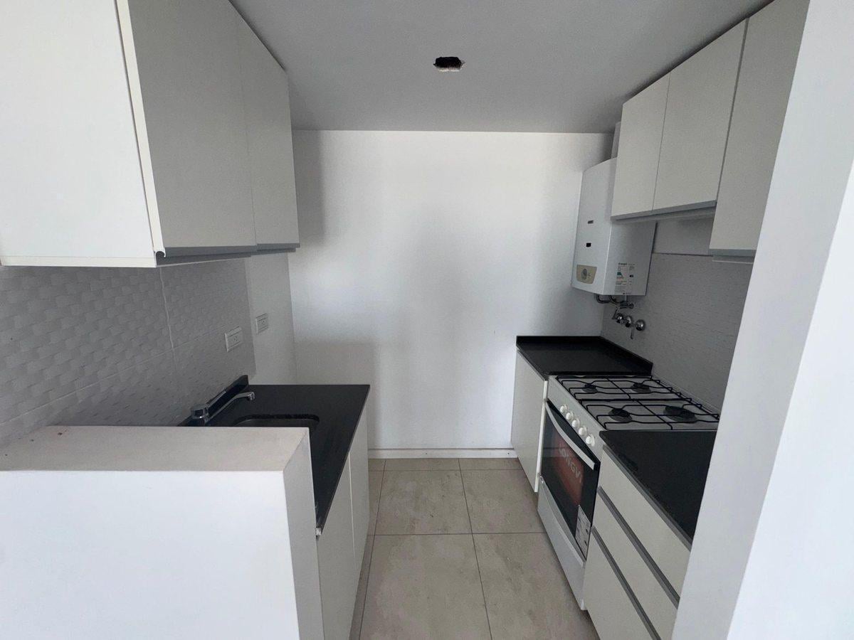 Foto de DEPARTAMENTO EN VENTA 1 DORMITORIO ZONA NORTE, imagen 5