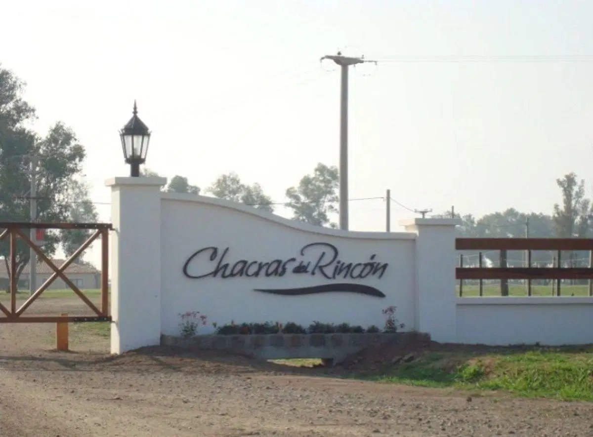 LOTE EN VENTA CHACRAS DEL RINCON 3000 M2 4