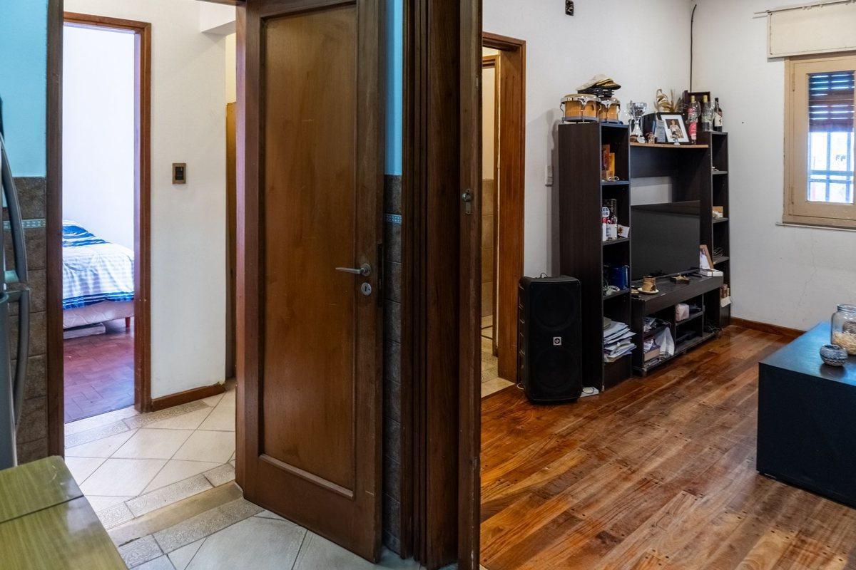 Foto de CASA EN VENTA 2 DORMITORIOS CON TERRAZA, imagen 3