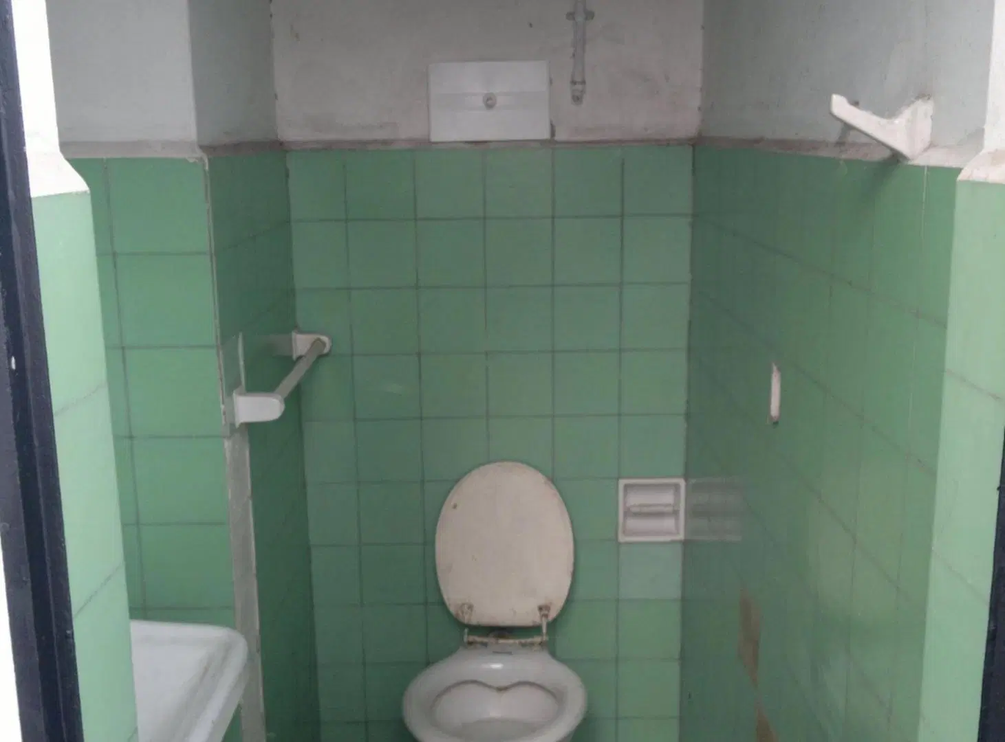 VENTA CASA EN ABASTO, RECICLAR O EDIFICAR 4