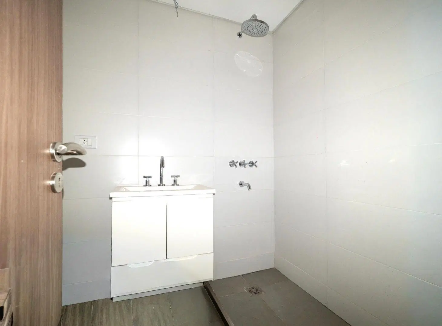 Venta Dpto 1 Dormitorio. Balcón. Estrenar. Abasto 5