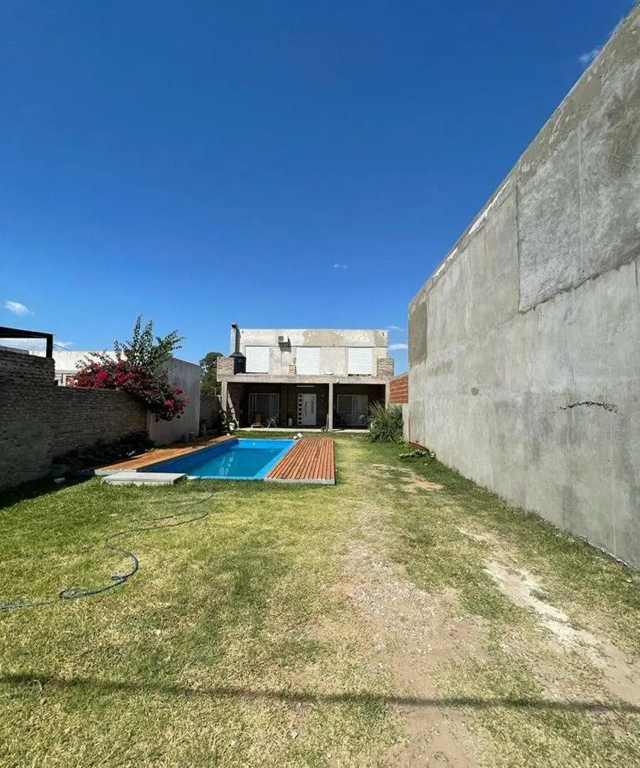 VENTA - CASA 3 DORMITORIOS EN ALVEAR 3
