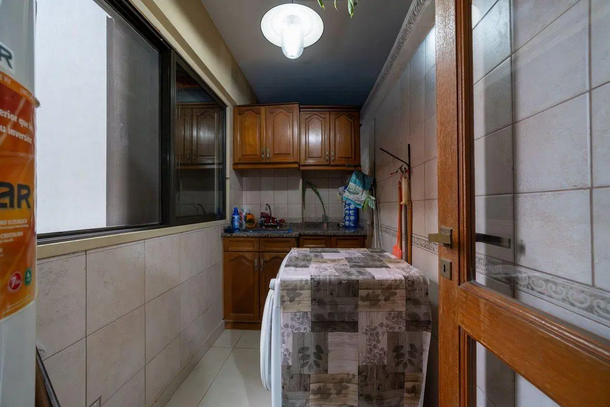 DEPARTAMENTO EN VENTA -TRES DORMITORIOS- B° MARTIN 3