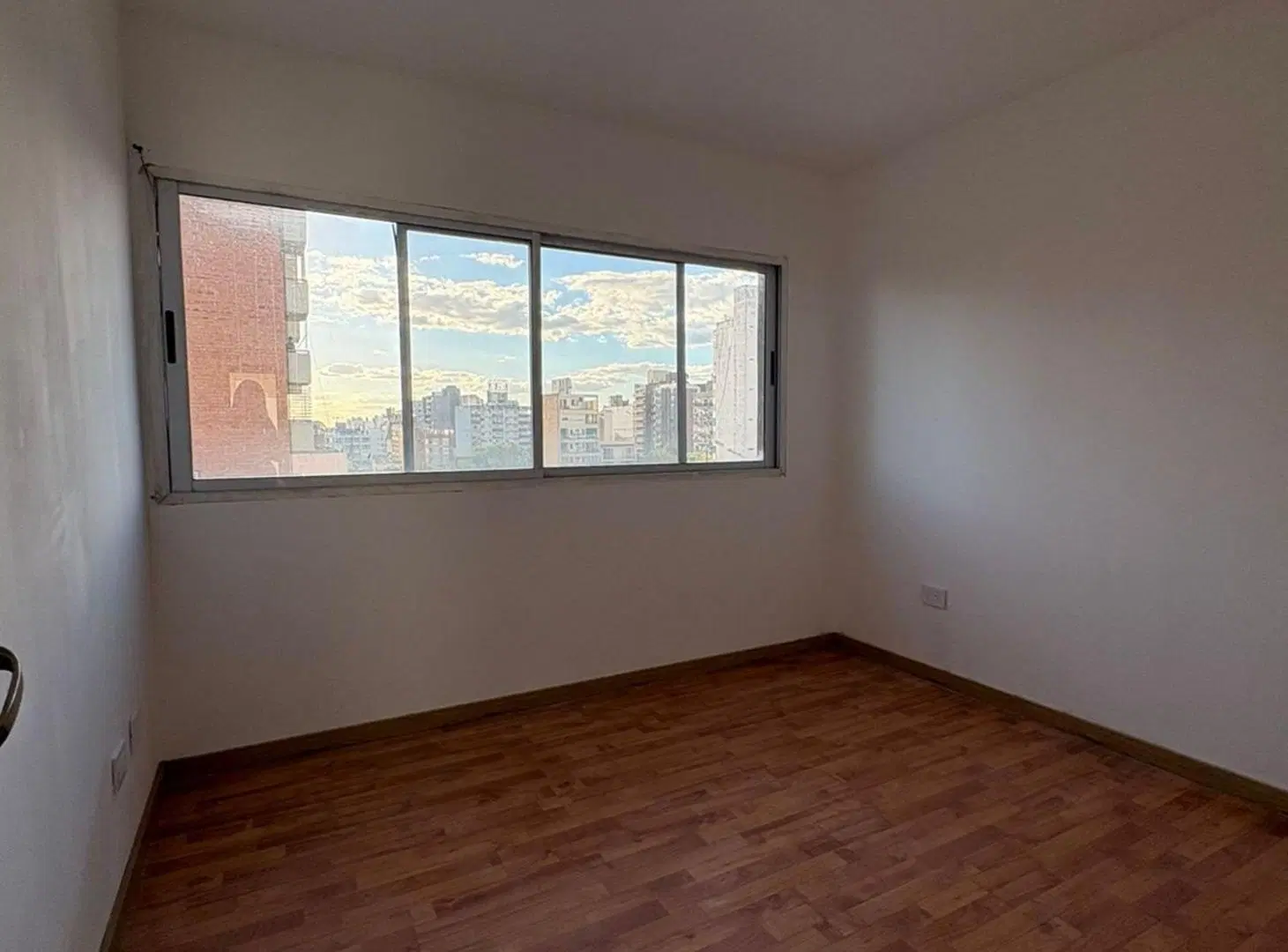 ALQUILER DEPARTAMENTO 2 DORMITORIOS CENTRO ABASTO 5