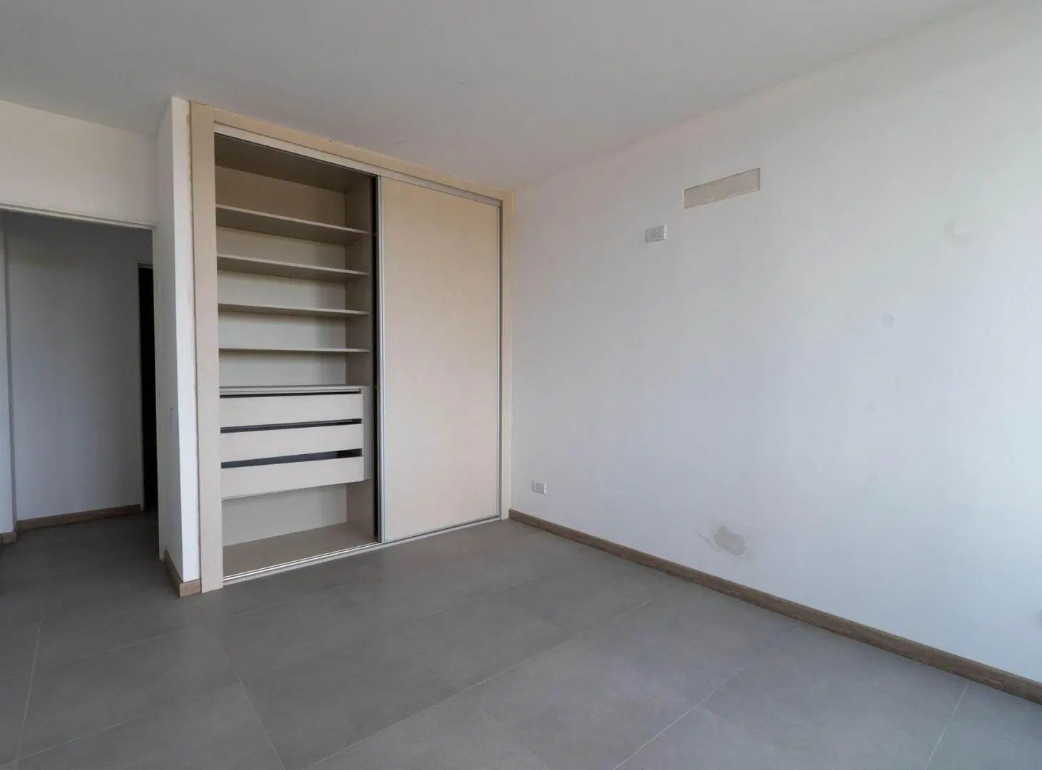 DEPARTAMENTO EN VENTA 1 DORM GRANADERO BAIGORRIA 8