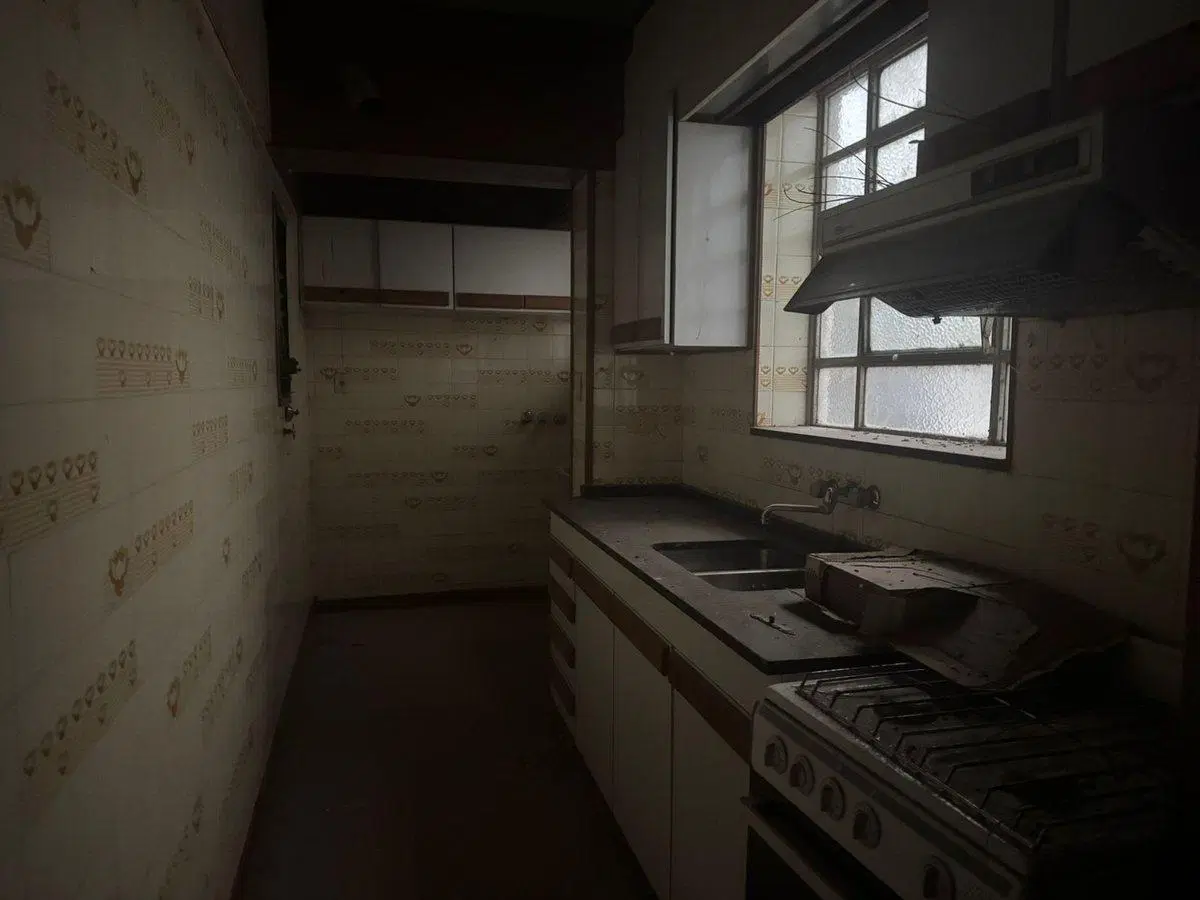 VENTA CASA A RECICLAR CENTRO TRES DORMITORIOS 5