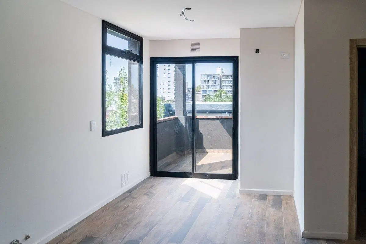 DEPARTAMENTO EN VENTA 1 DORMITORIO ARROYITO 8