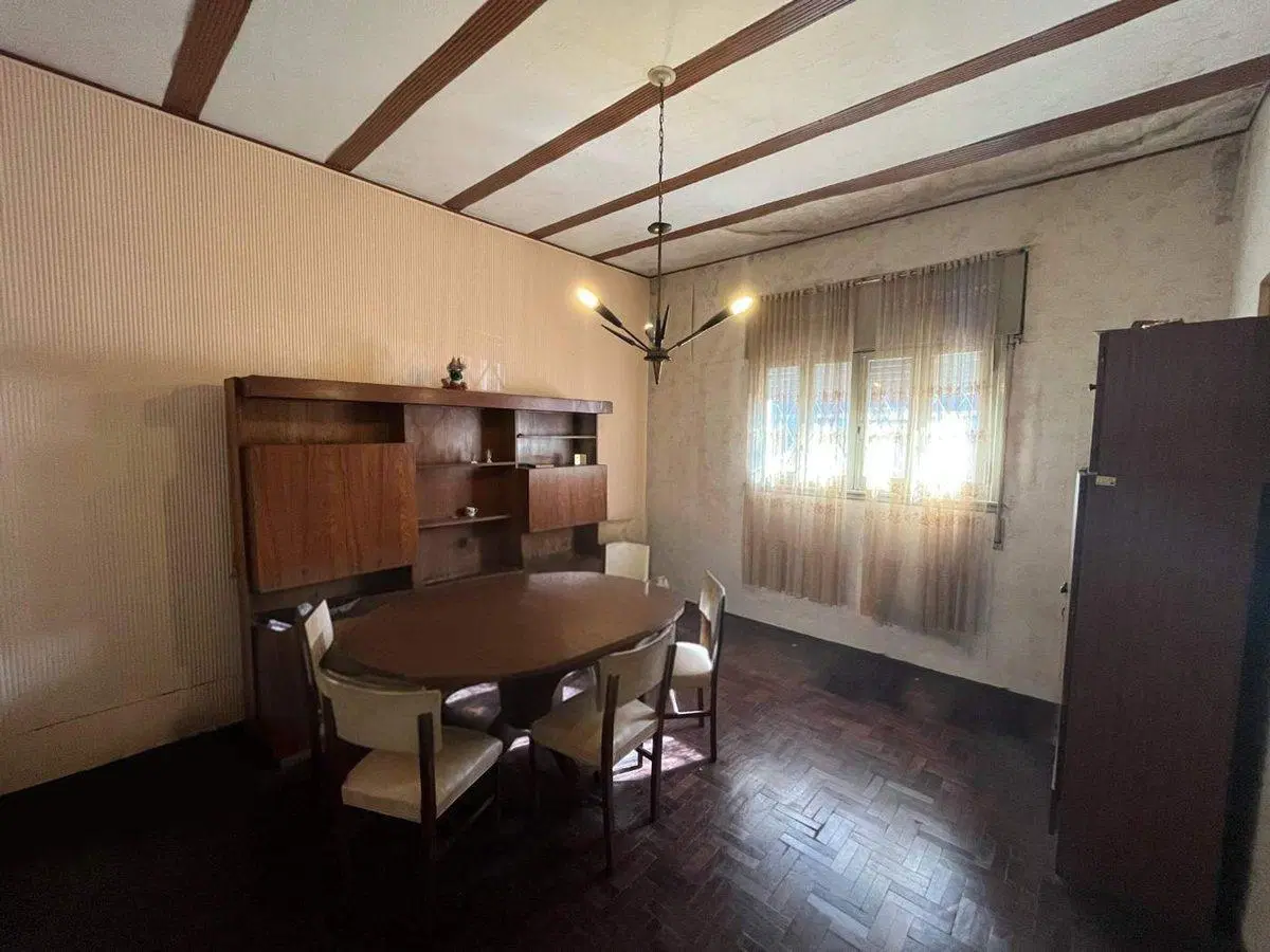 VENTA CASA 2 DORMITORIOS B. LA SEXTA CON PATIO 2
