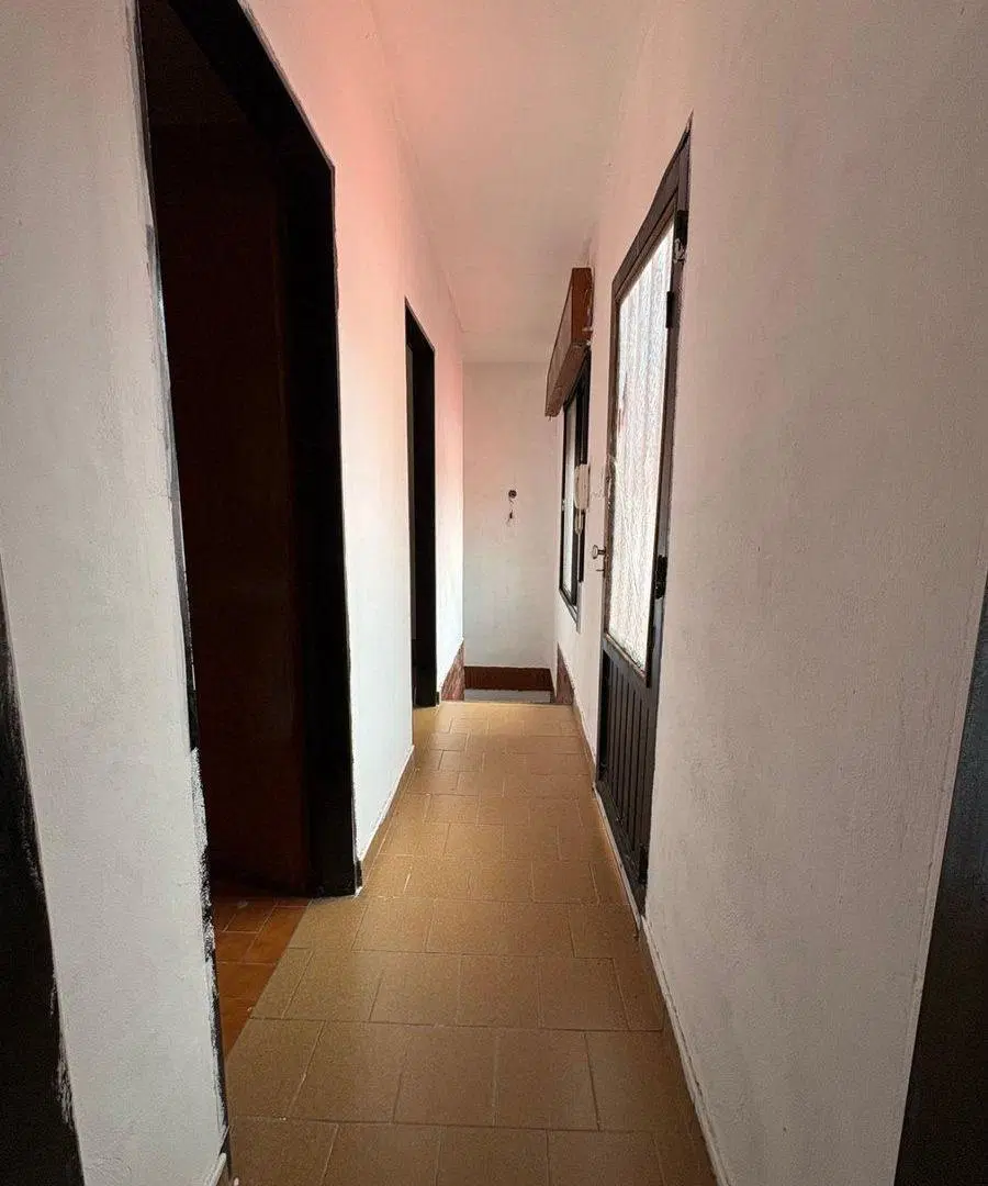 CASA EN VENTA 2 DORMITORIOS + LOCAL ARROYITO 2