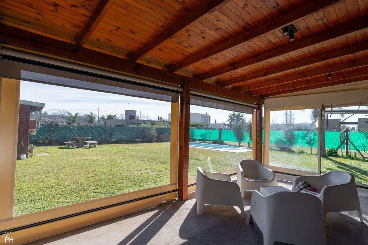 VENTA CASA EN LAS ACEQUIAS 3 DORMITORIOS 4