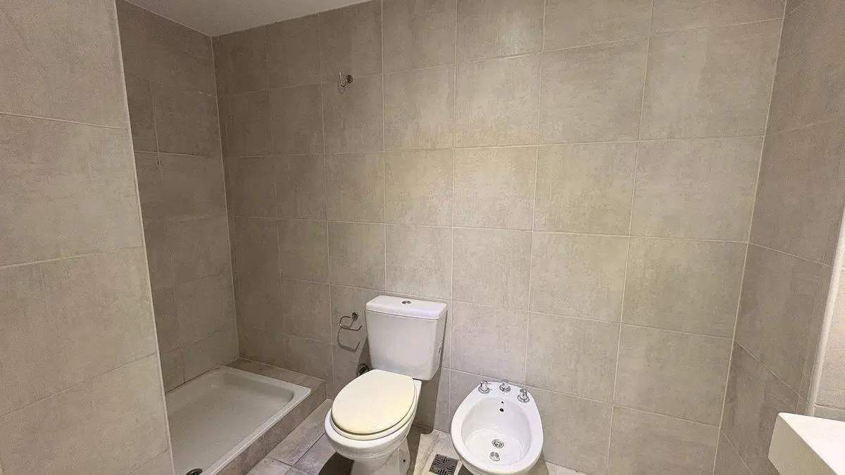 DEPARTAMENTO EN ALQUILER 1 DORMITORIO ABASTO 4