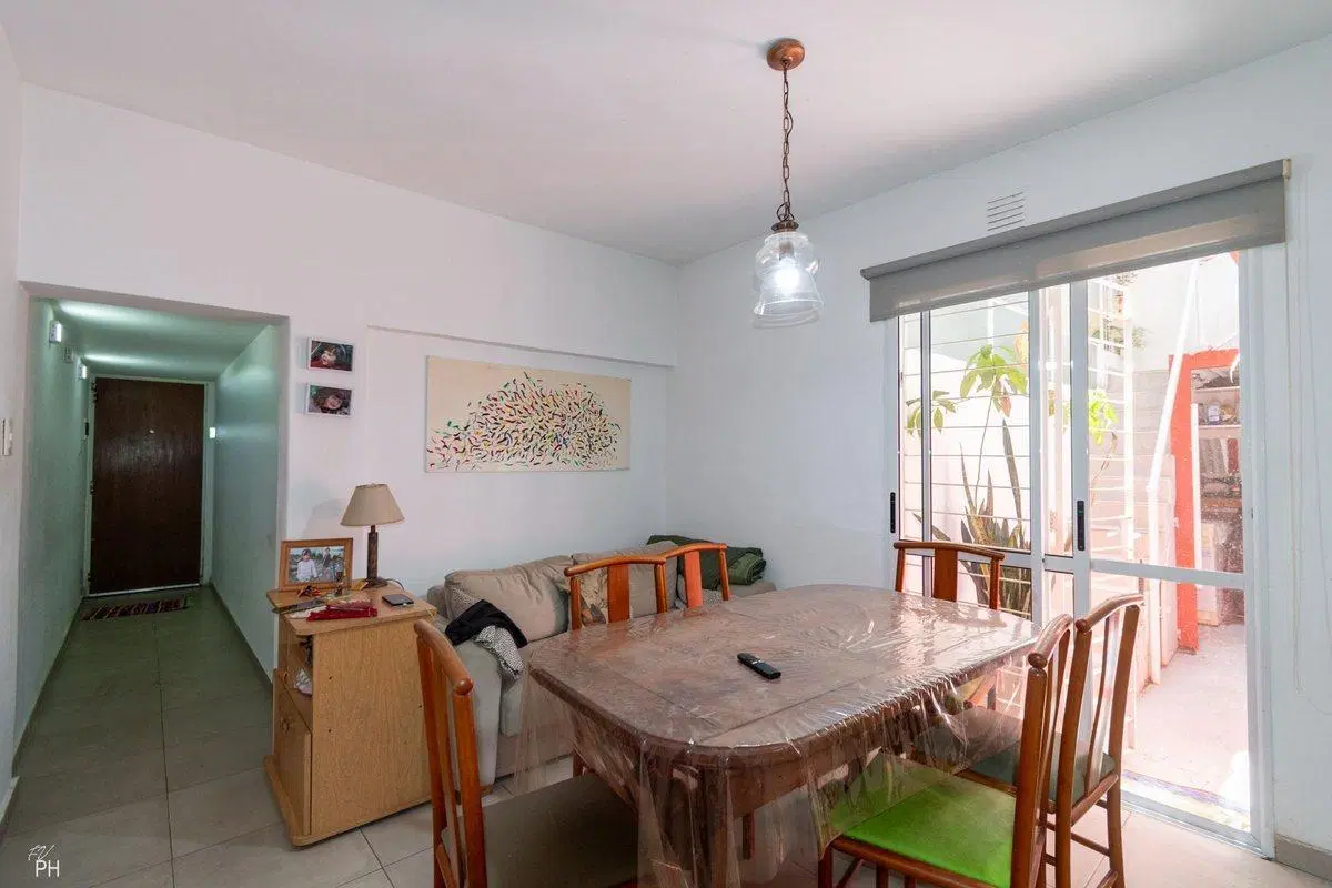 VENTA DEPTO DE PASILLO CON TERRAZA CENTRO RÍO 5
