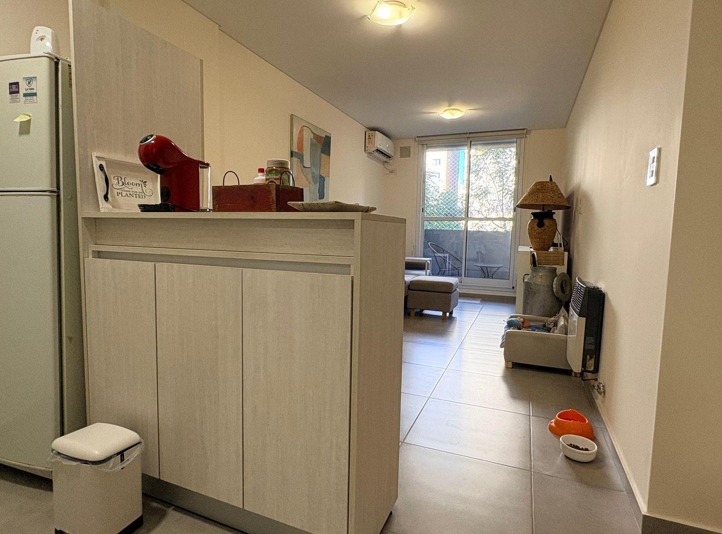 Foto de DEPARTAMENTO EN VENTA 1 DORMITORIO CALIDAD CENTRO, imagen 3