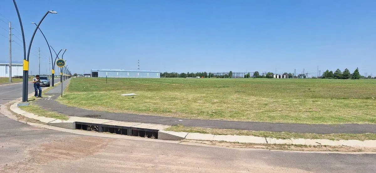 ALQUILER TERRENO PARQUE INDUSTRIAL FUNES 3