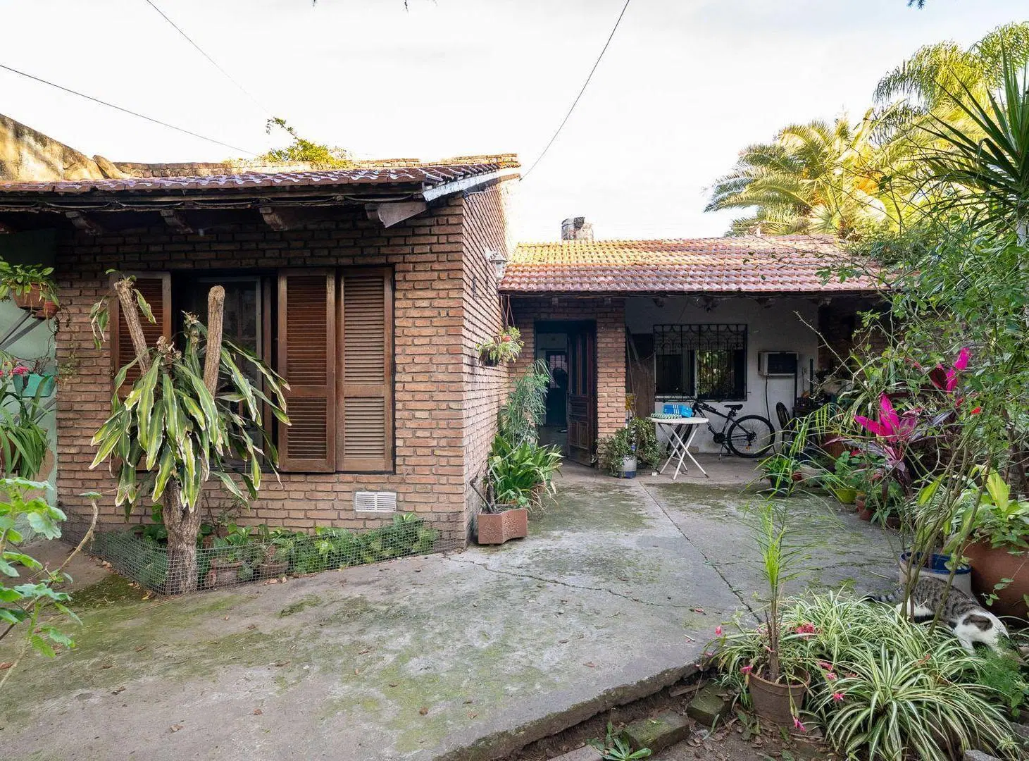 CASA EN VENTA 2 DORMITORIOS BARRIO LUDUEÑA 4