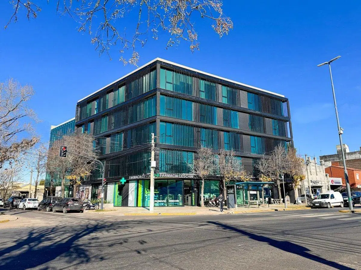OFICINAS COMERCIALES PREMIUM EN VENTA FISHERTON 4
