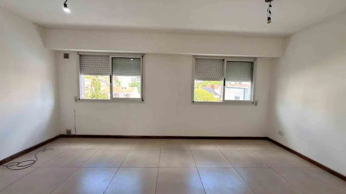 DEPARTAMENTO EN ALQUILER MONOAMBIENTE CON PILETA 5
