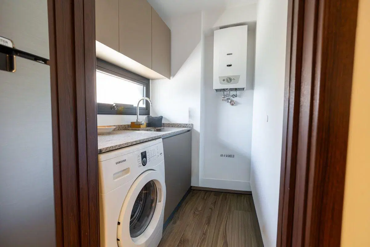 VENTA DEPARTAMENTO 2 DORMITORIOS LOURDES 5