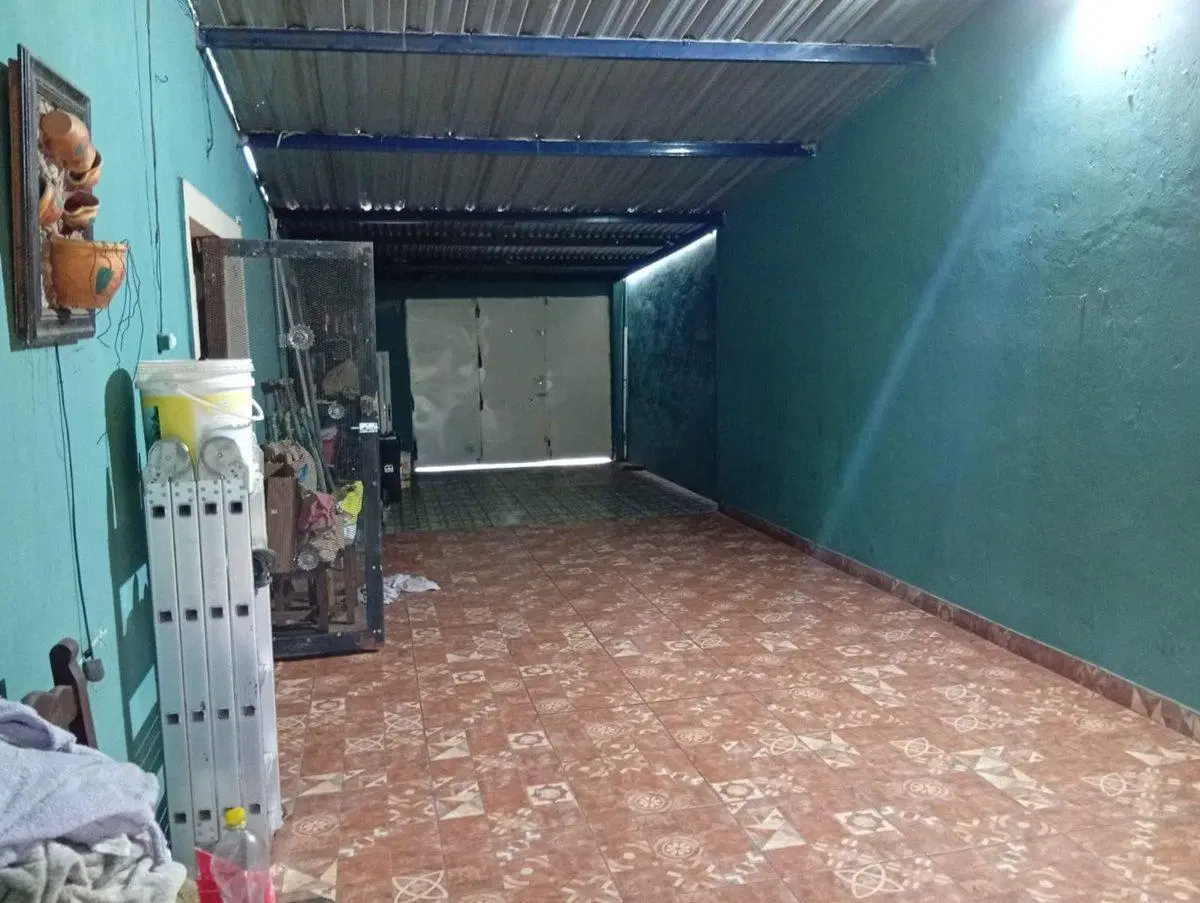 CASA EN VENTA FISHERTON CON JARDIN 5 DORMITORIOS 5