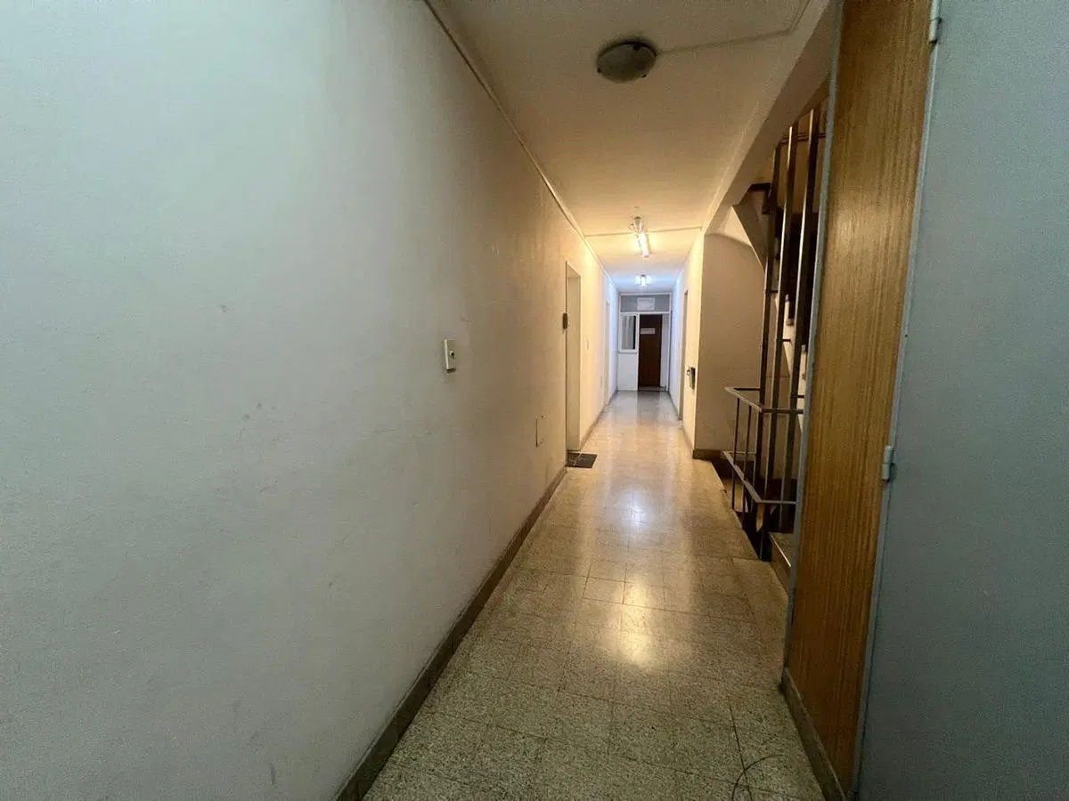 EN VENTA OFICINA ZONA CENTRO 5