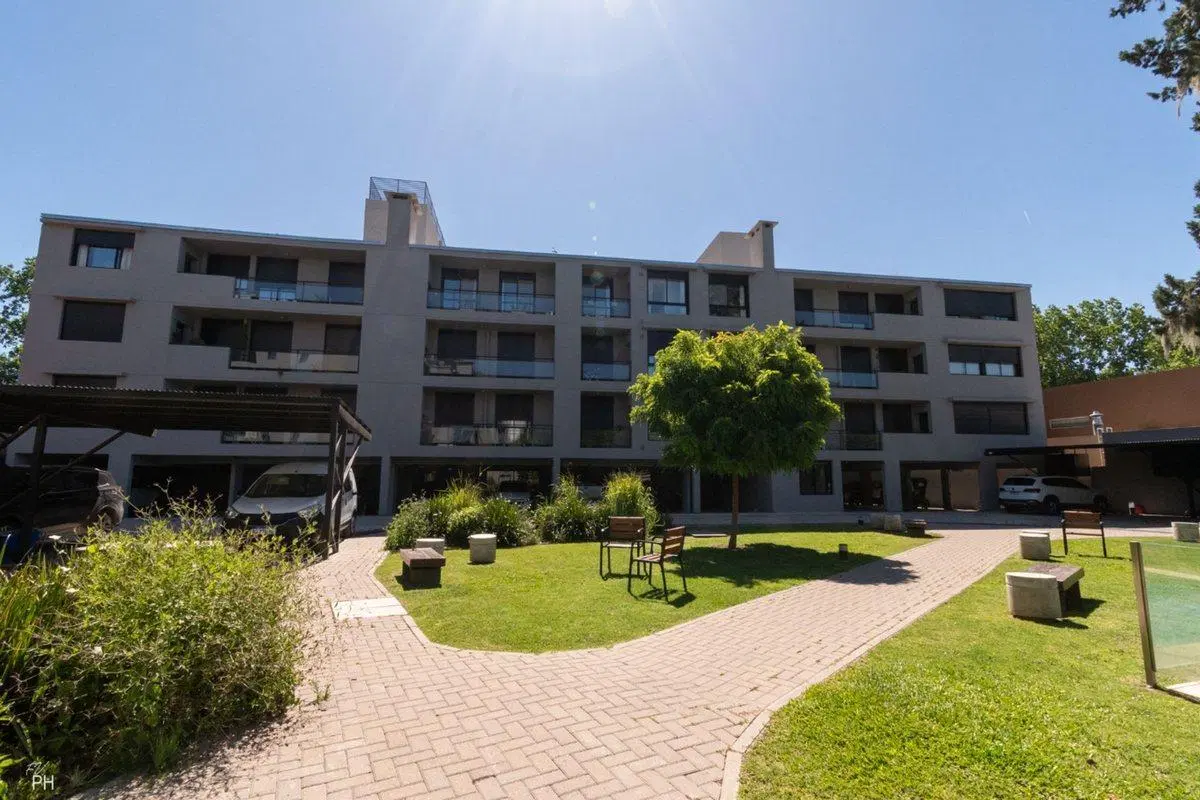 Departamento 3 dormitorios - Ayres de Fisherton 3