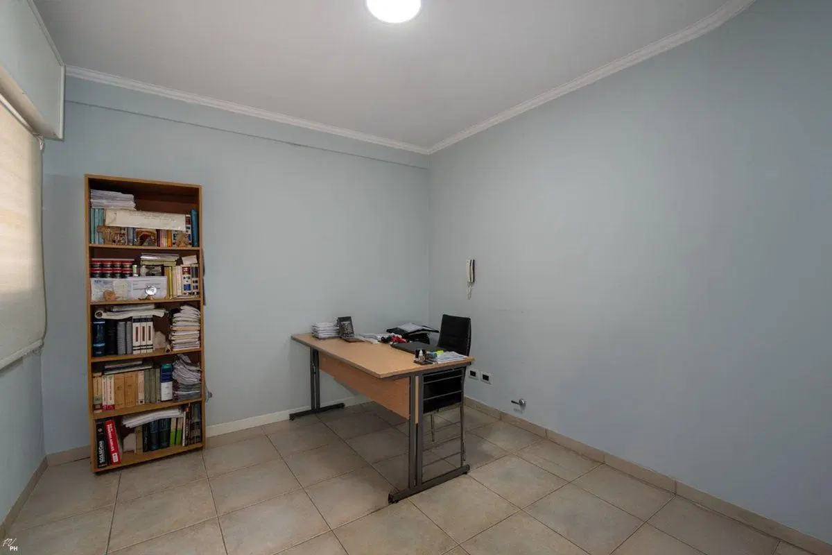 CASA EN VENTA TRES DORMITORIOS COCHERA SAN MARTIN 3