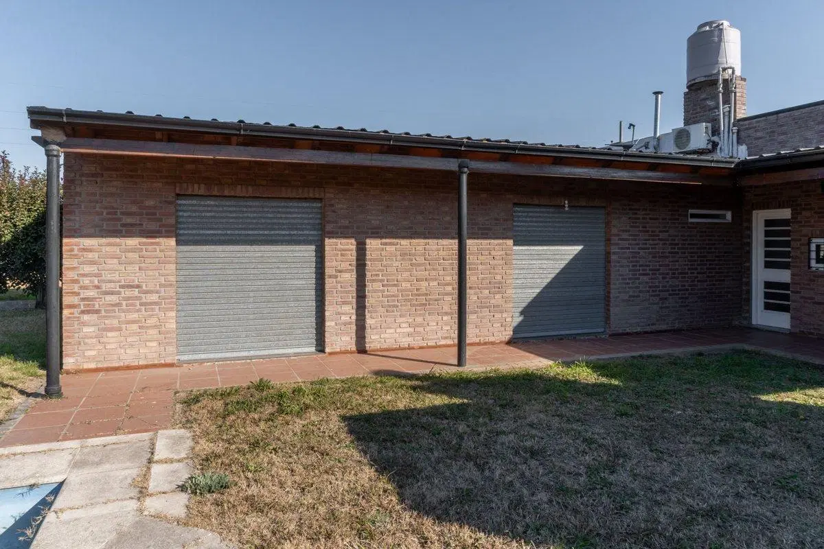 CASA EN VENTA 3 DORMITORIOS ACEQUIAS DEL AIRE 4