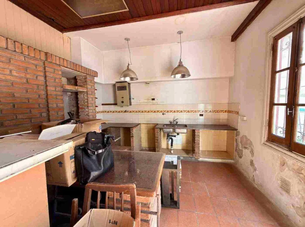 VENTA CASA INTERNA 4 DORMITORIOS CON PATIO 3