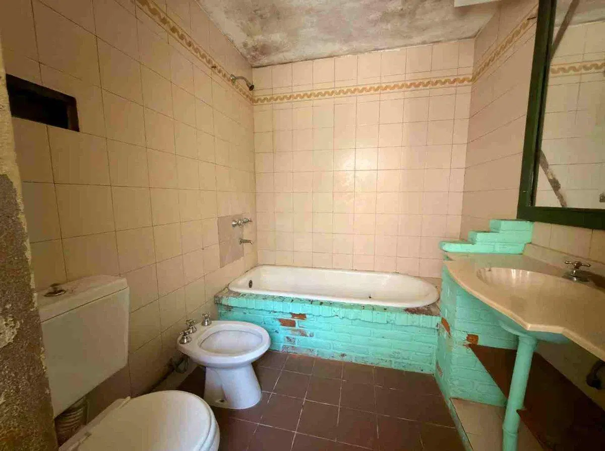 VENTA CASA INTERNA 4 DORMITORIOS CON PATIO 8