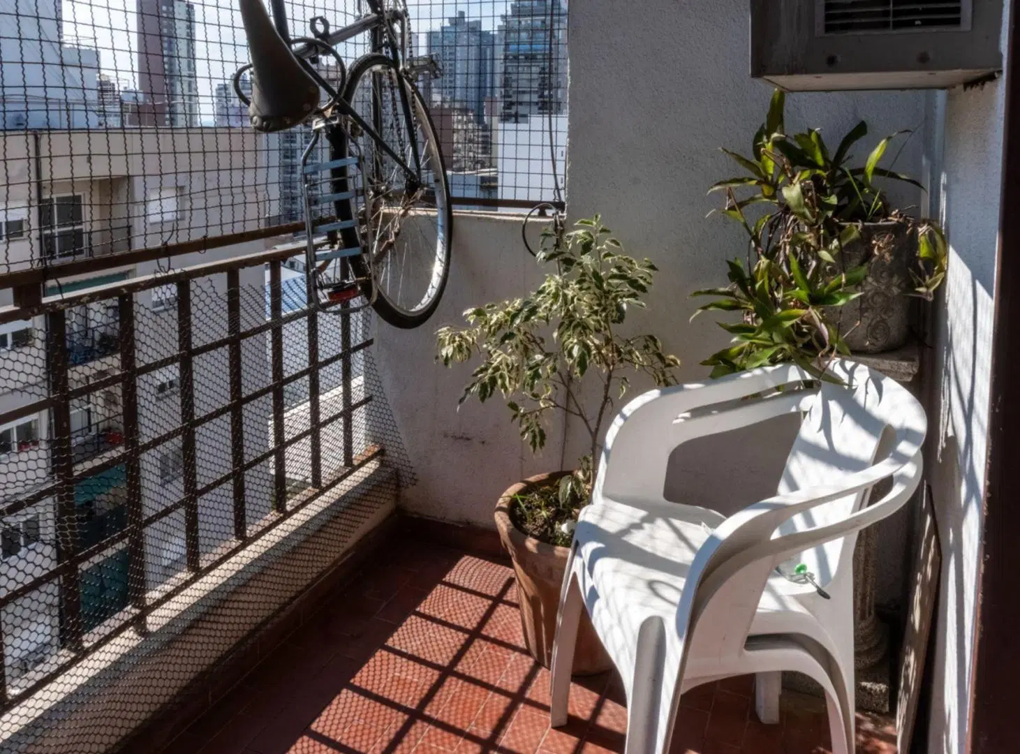 DEPARTAMENTO EN VENTA 3 DORMITORIOS ZONA CENTRO 4