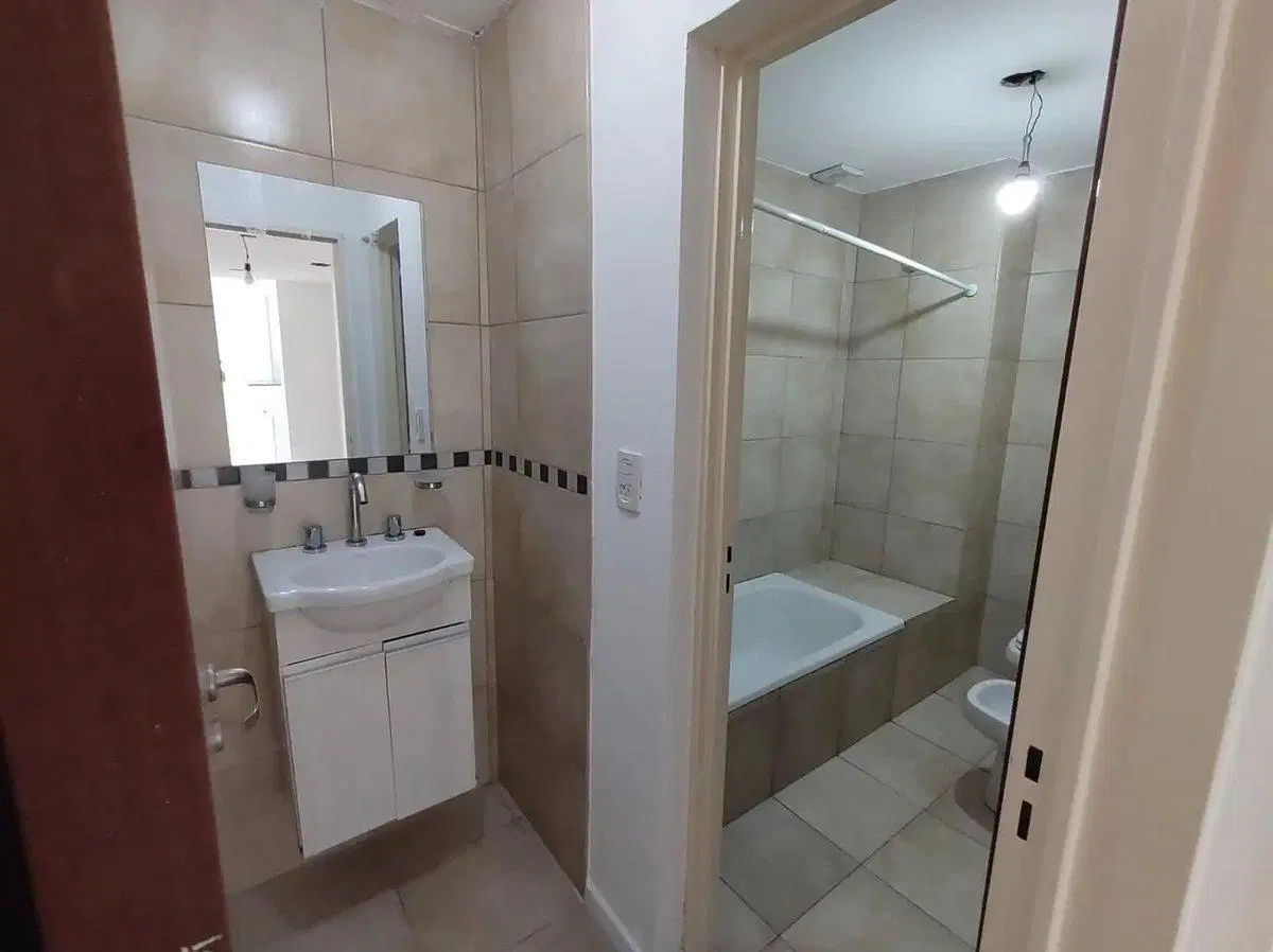 VENTA DEPTO 2 DORMITORIO CON PATIO ECHESORTU 8