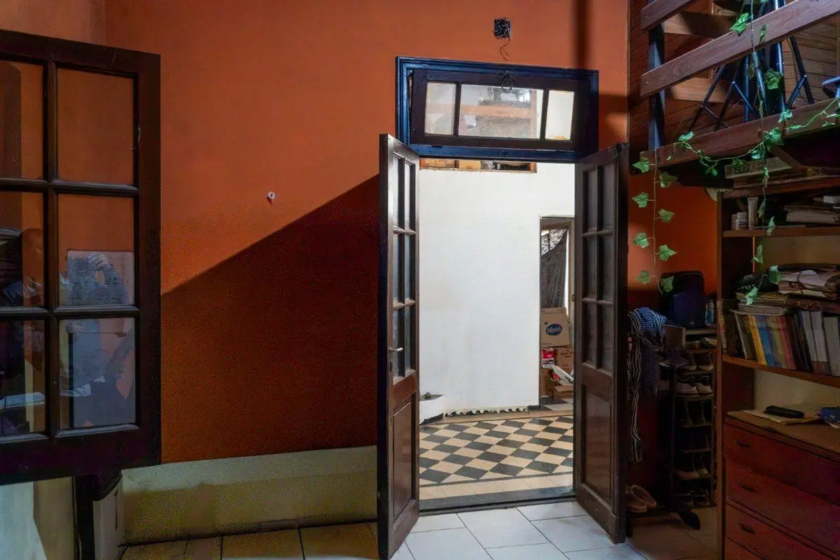 CASA EN VENTA 3 DORMITORIOS CON PILETA ARROYITO 5