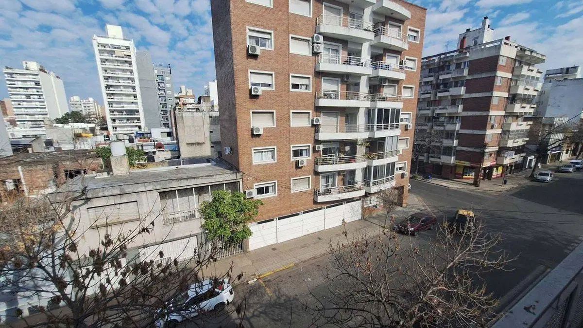VENTA DEPARTAMENTO 1 DORMITORIO LOURDES 3